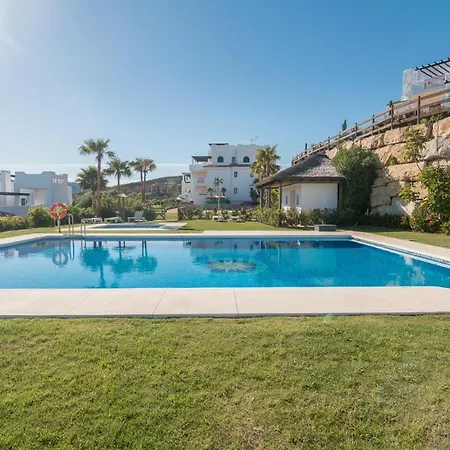 2186-luxury Sea View Penthouse In Costa Casares