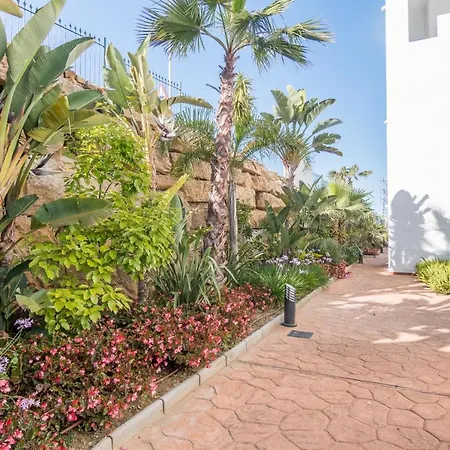 2186-luxury Sea View Penthouse In Costa